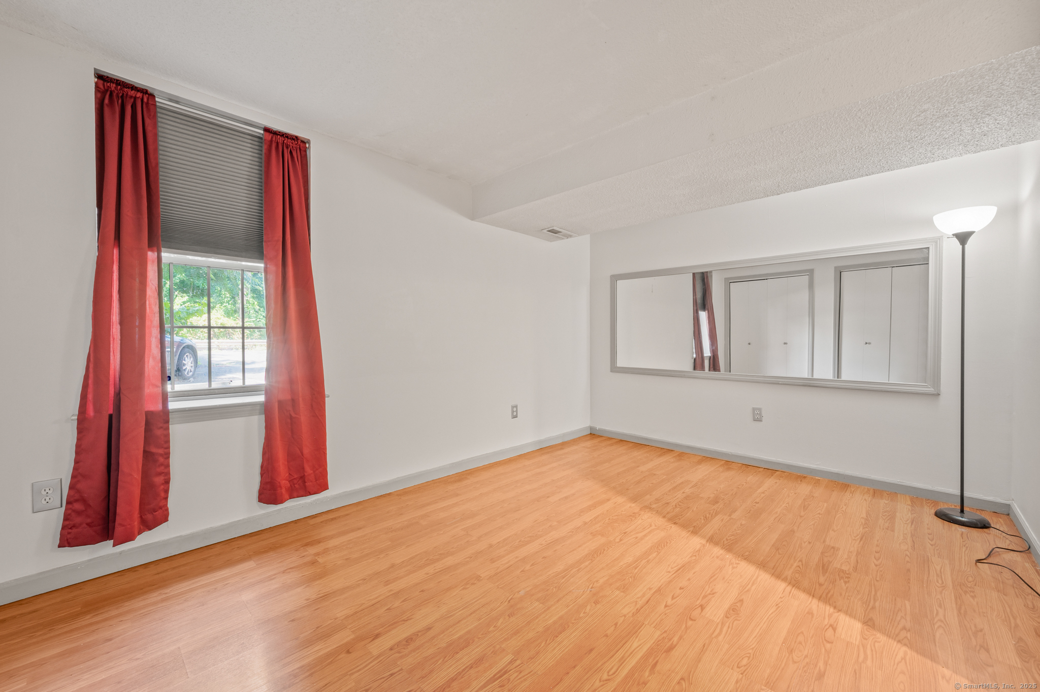 1 Russell Street APT 11