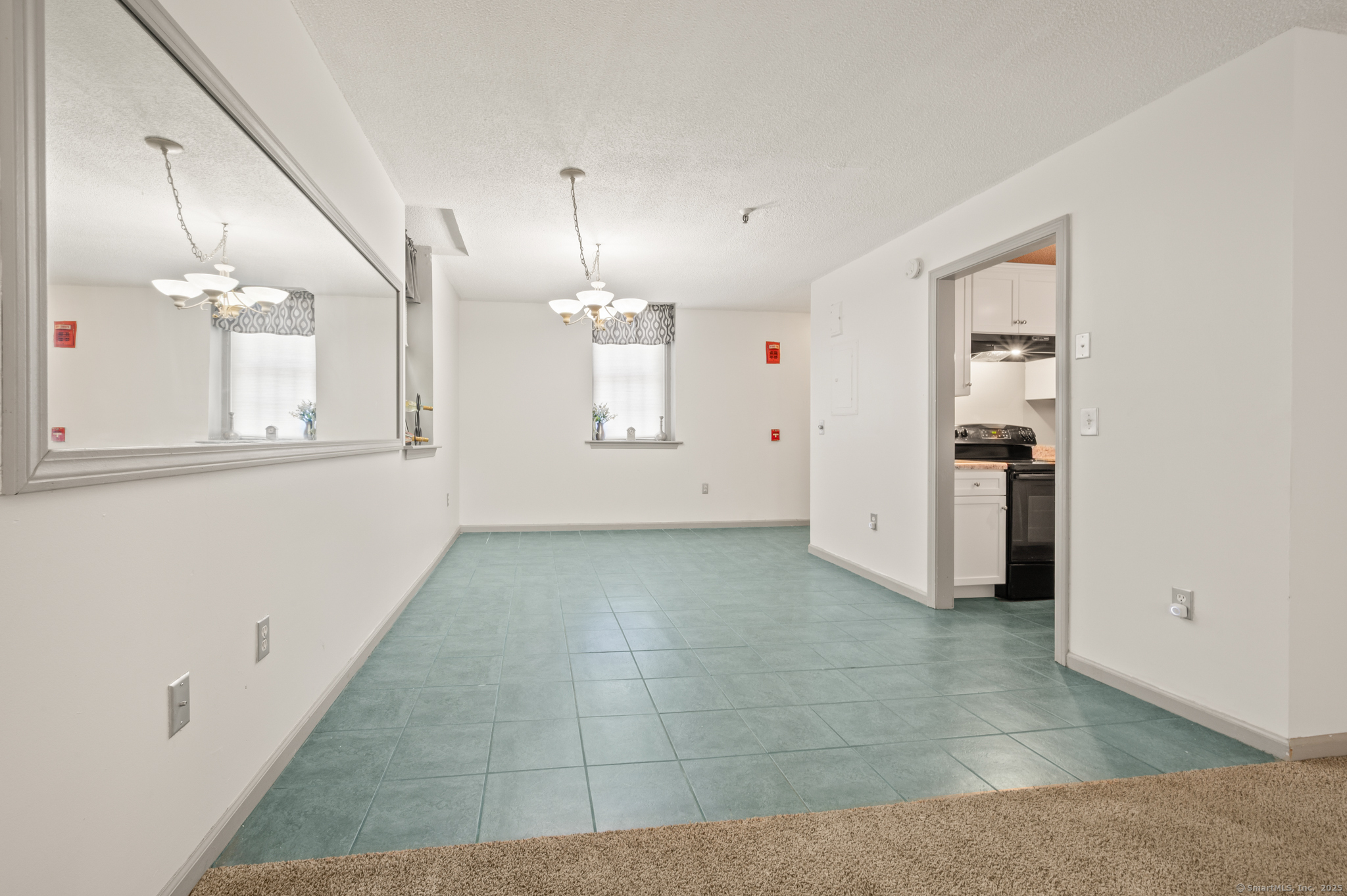 1 Russell Street APT 11