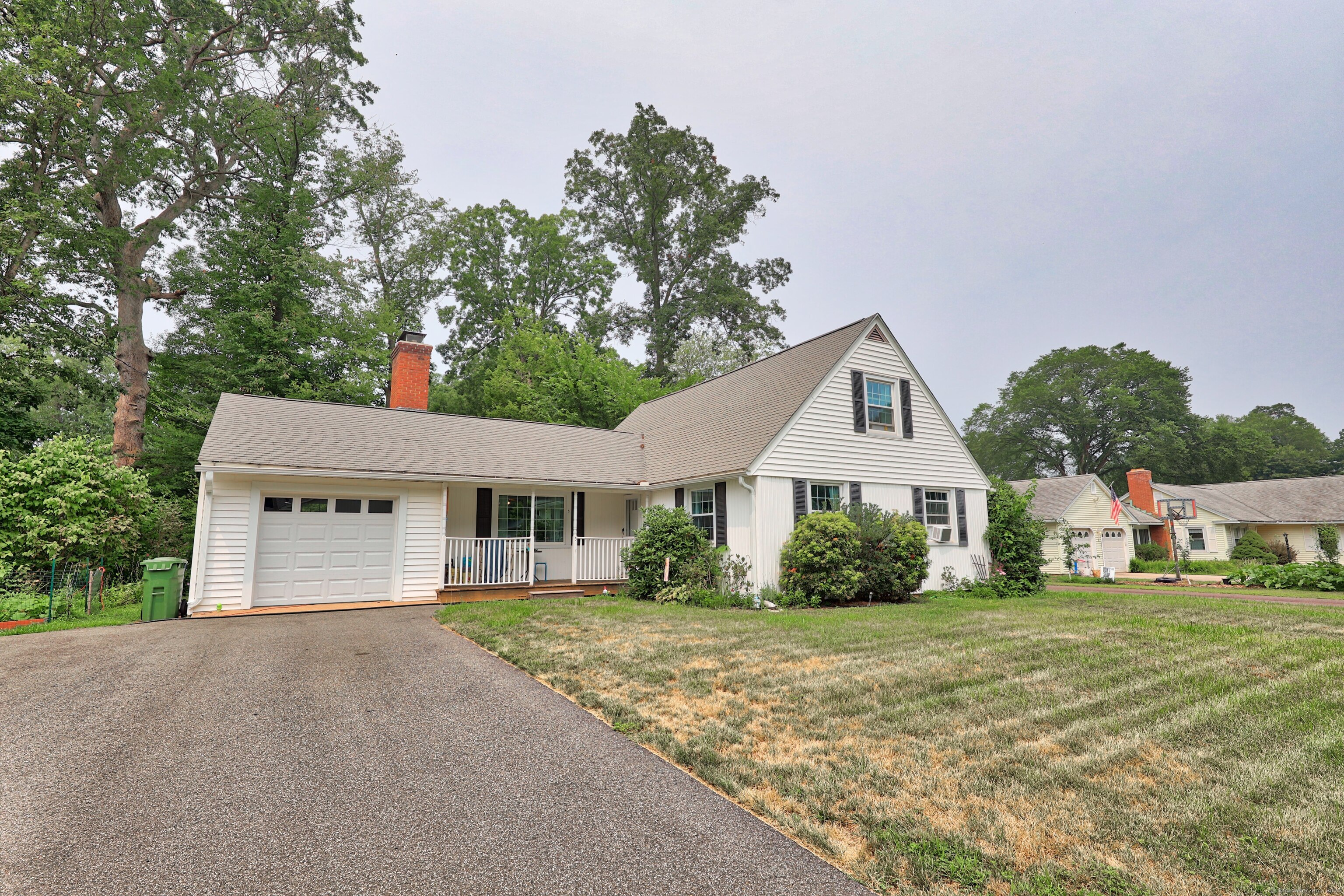 5 Woodland Road
