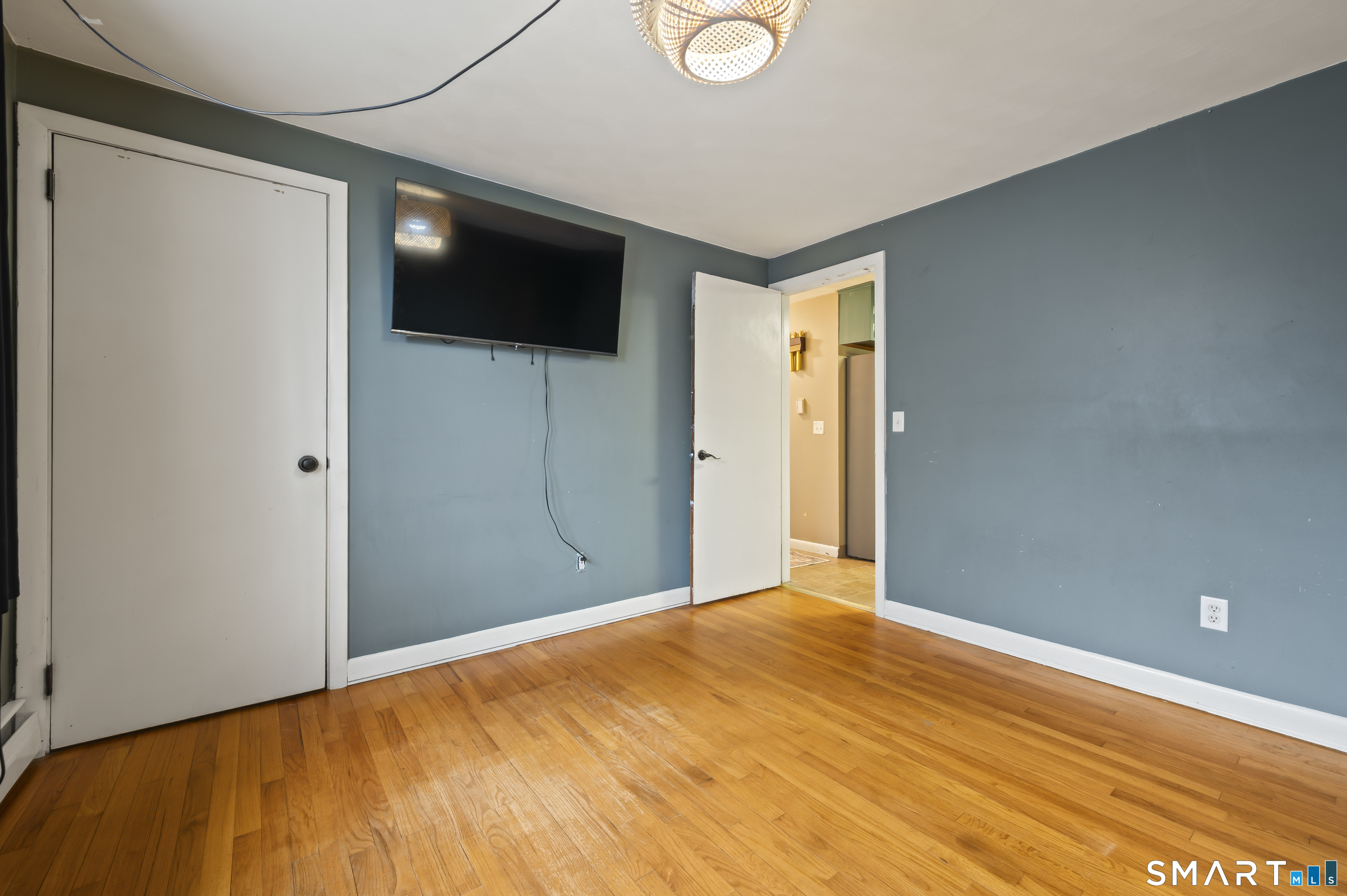 40 Hutchinson Street