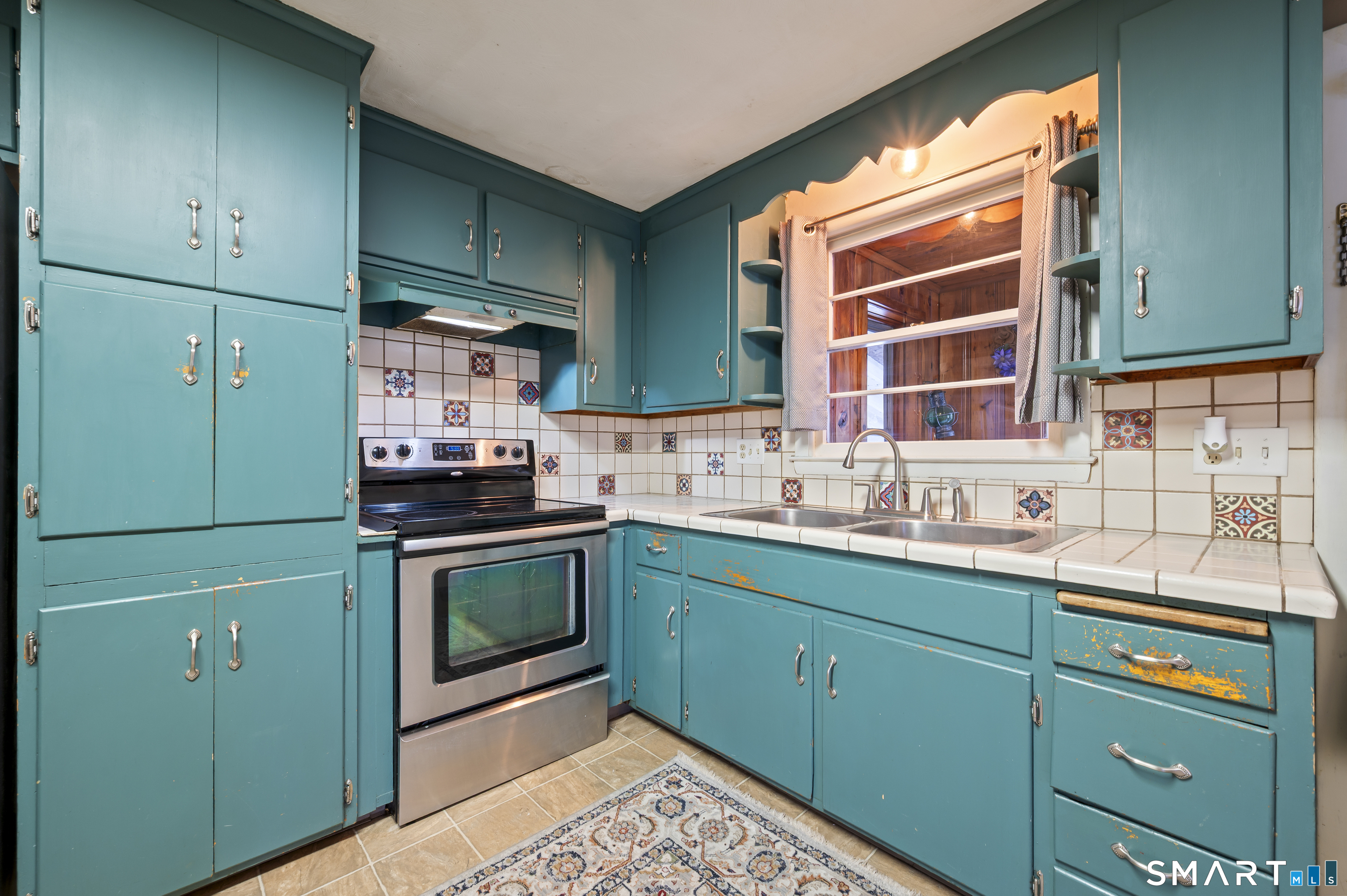 40 Hutchinson Street