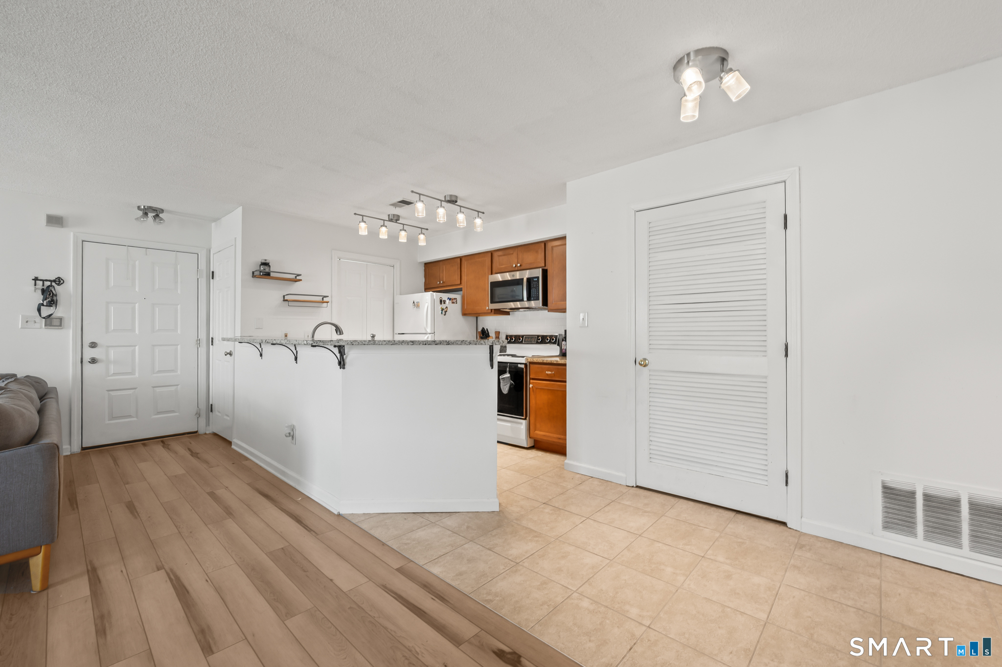 1 Forest Glen Circle 11