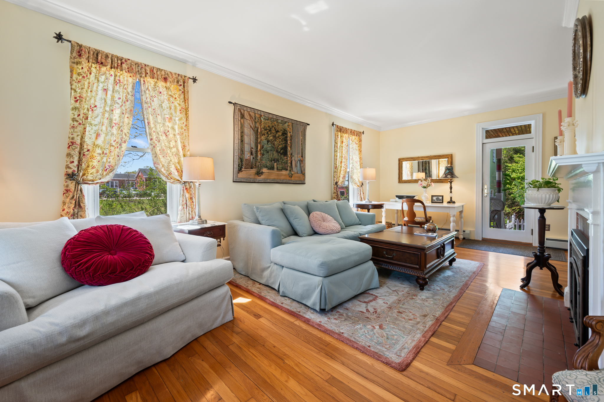 11 Plains Road