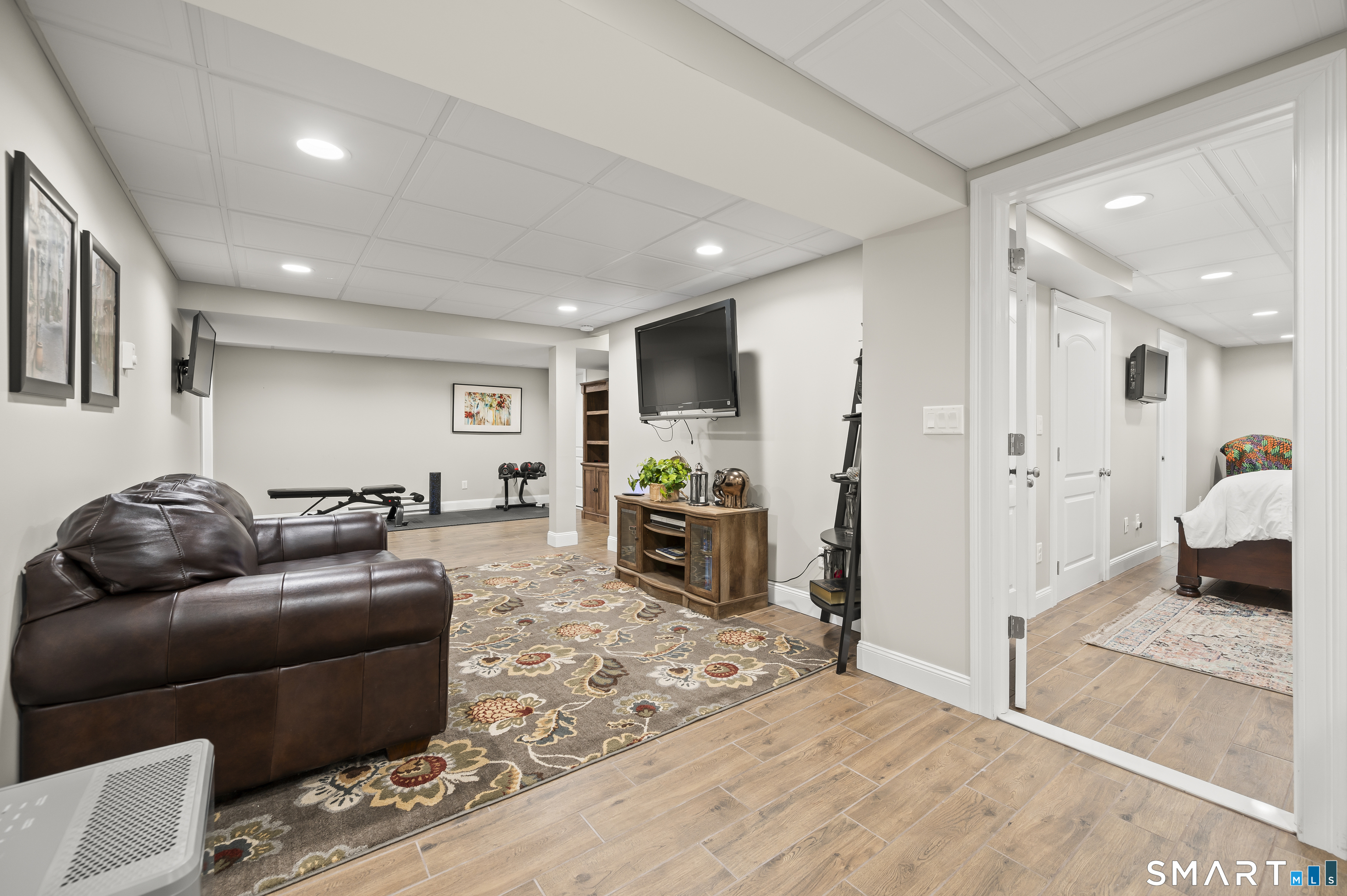 11 Webster Lane 6