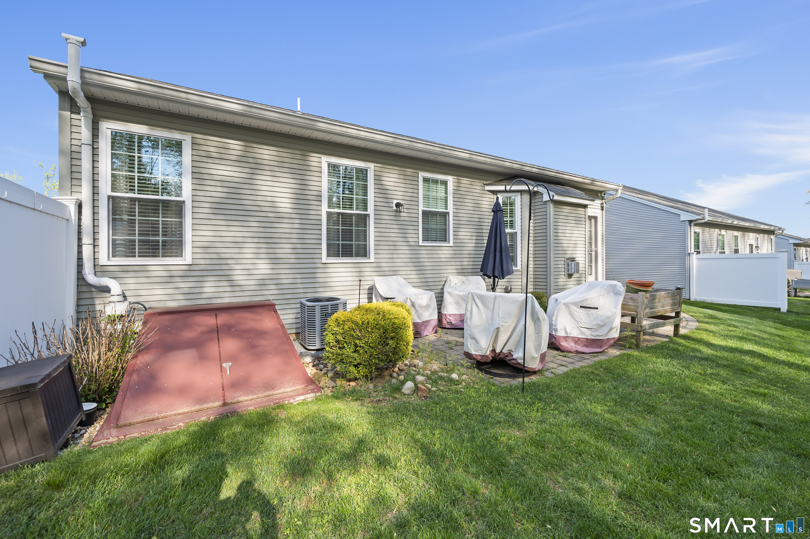 11 Webster Lane 6