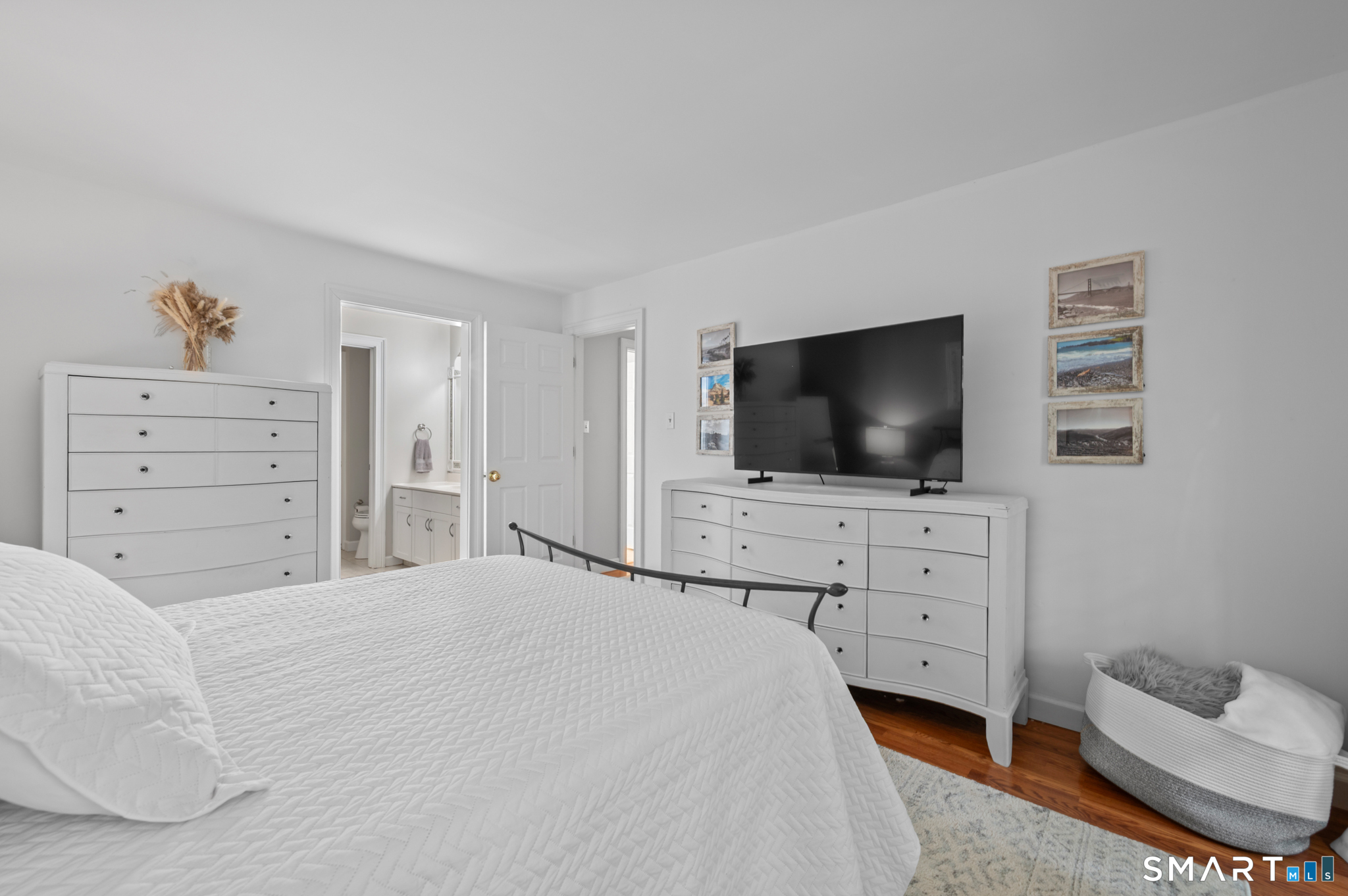 75 Redwood Drive 1104