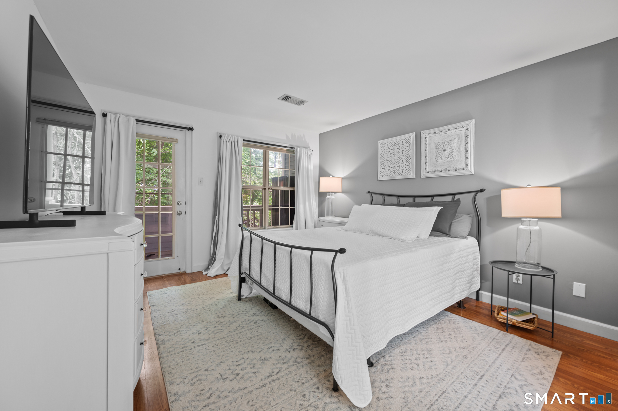 75 Redwood Drive 1104