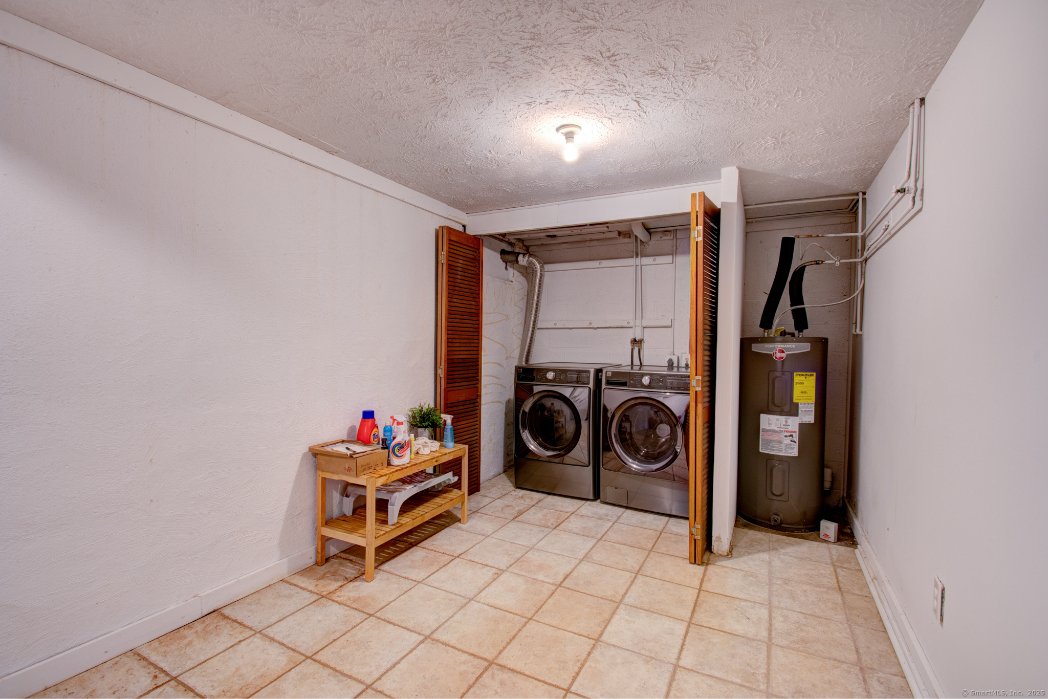 184 Gravel Street 26