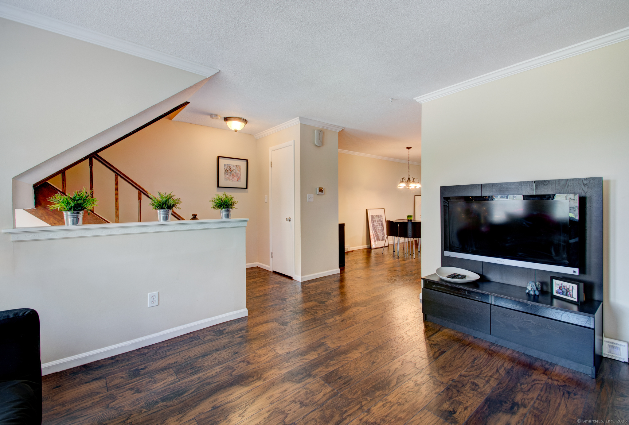 184 Gravel Street 26