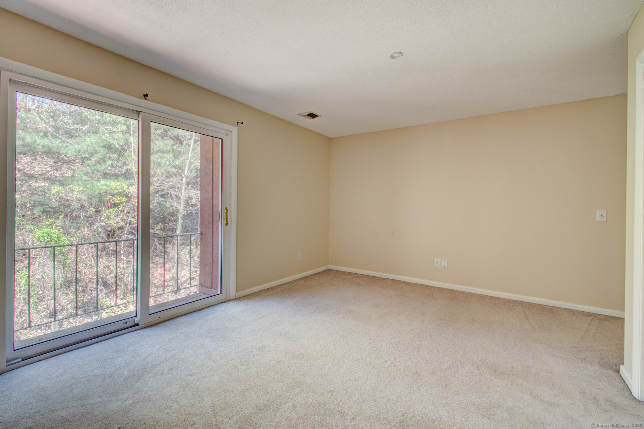 184 Gravel Street 26