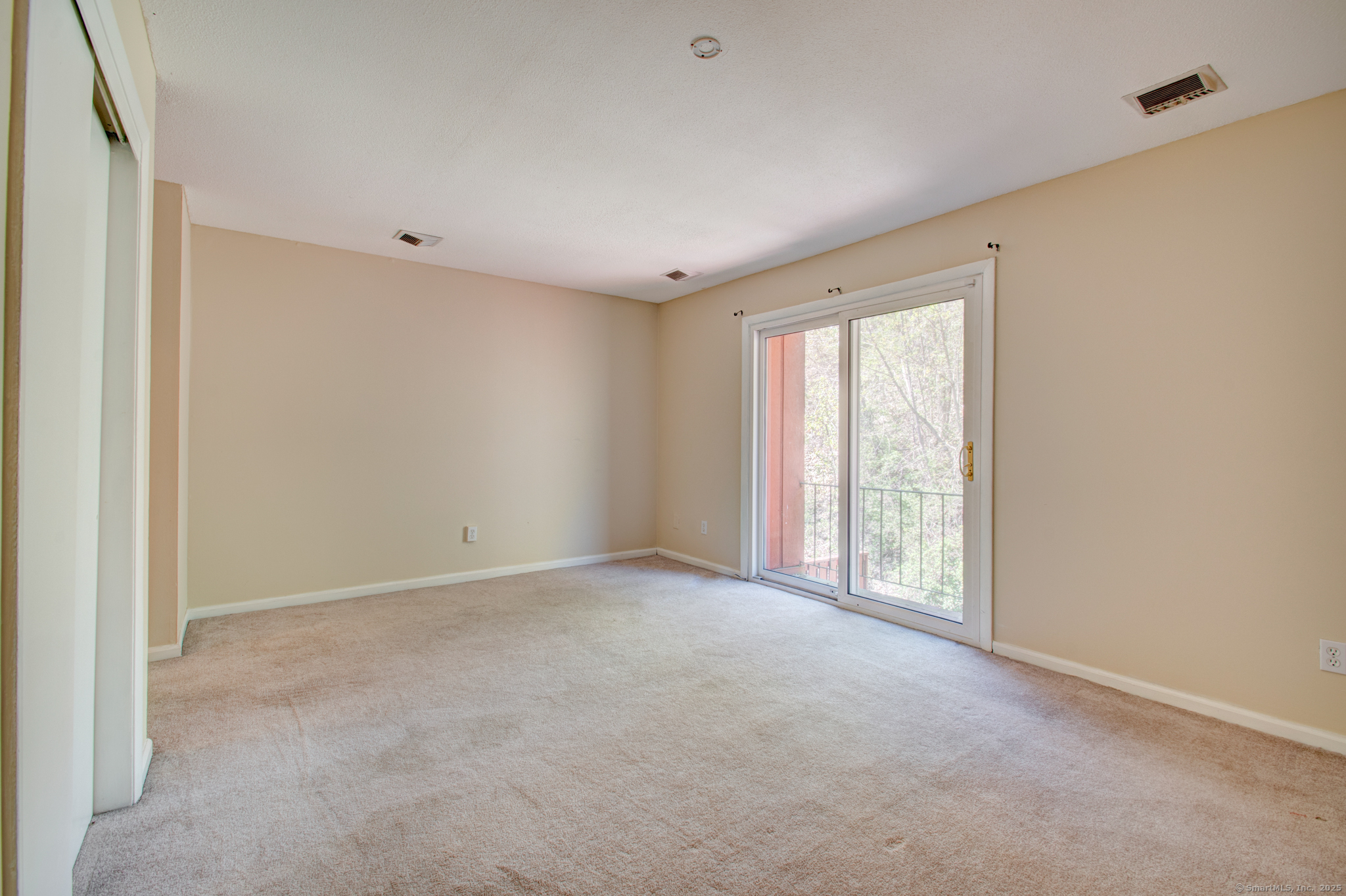 184 Gravel Street 26