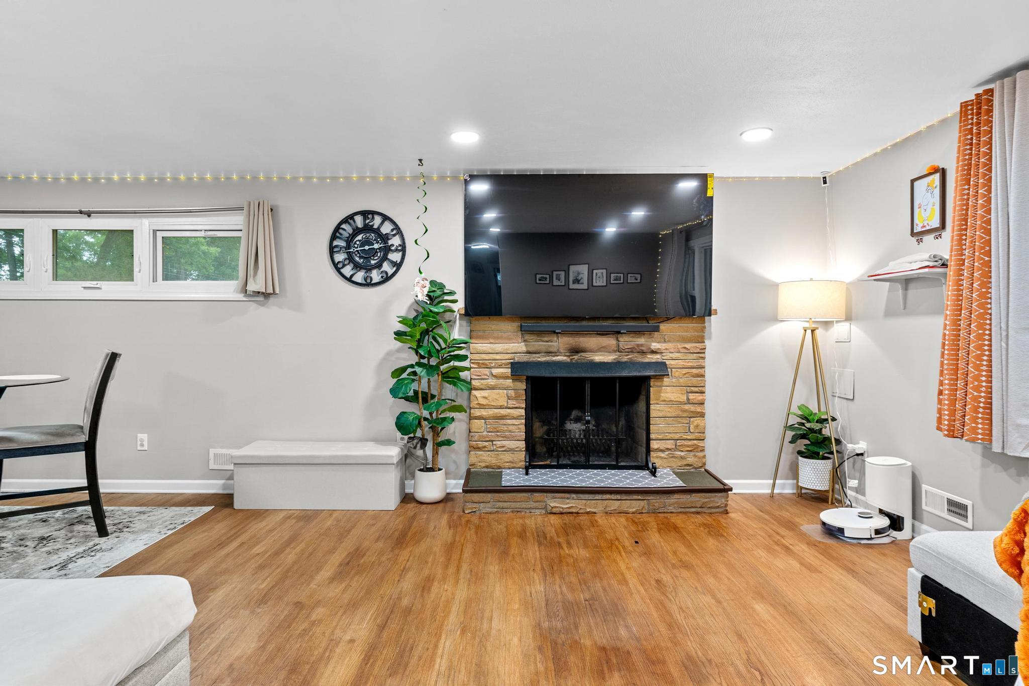 128 Forest Drive