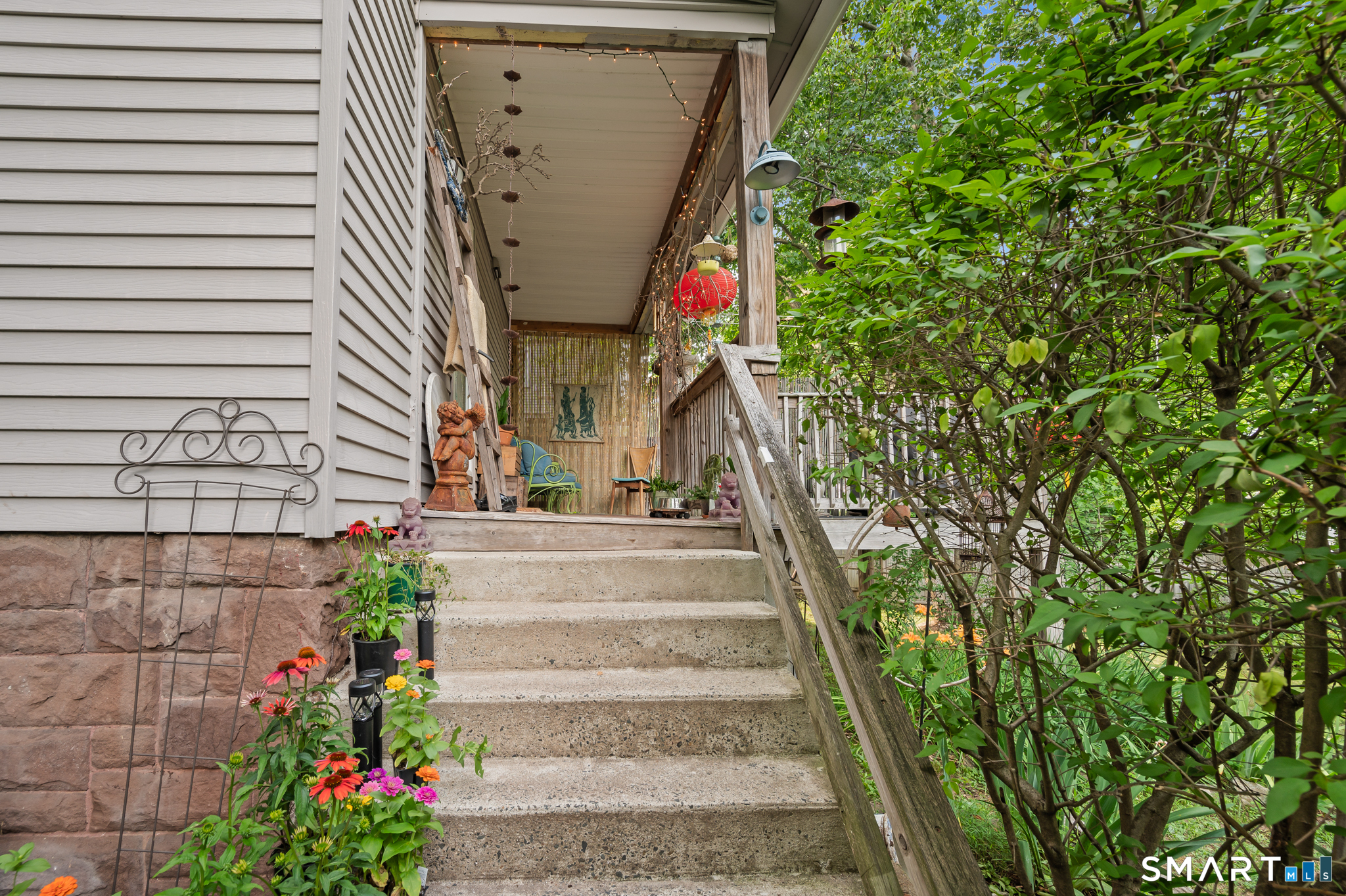 598 High Street