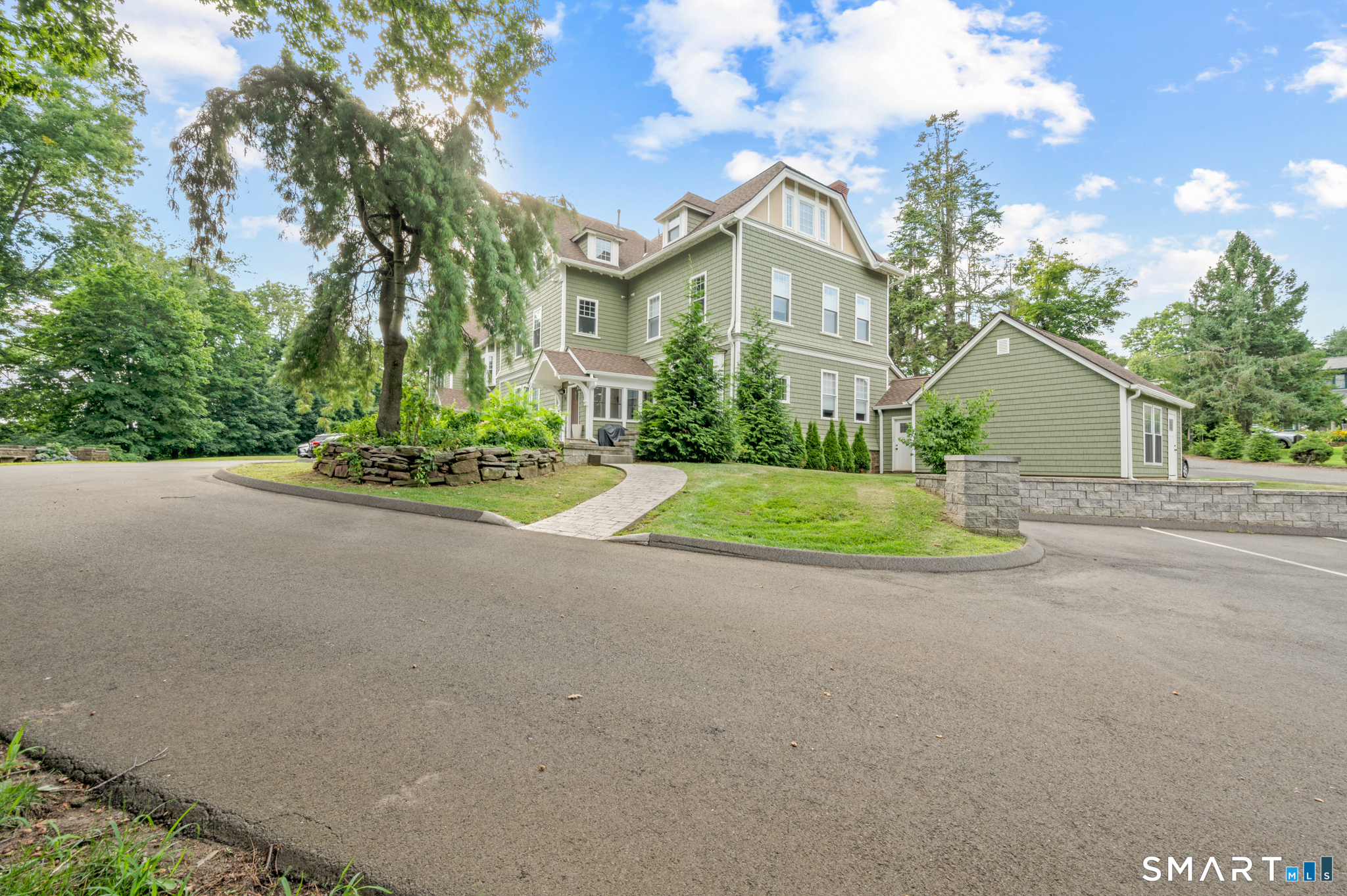 122 Newfield Street Unit: 3A
