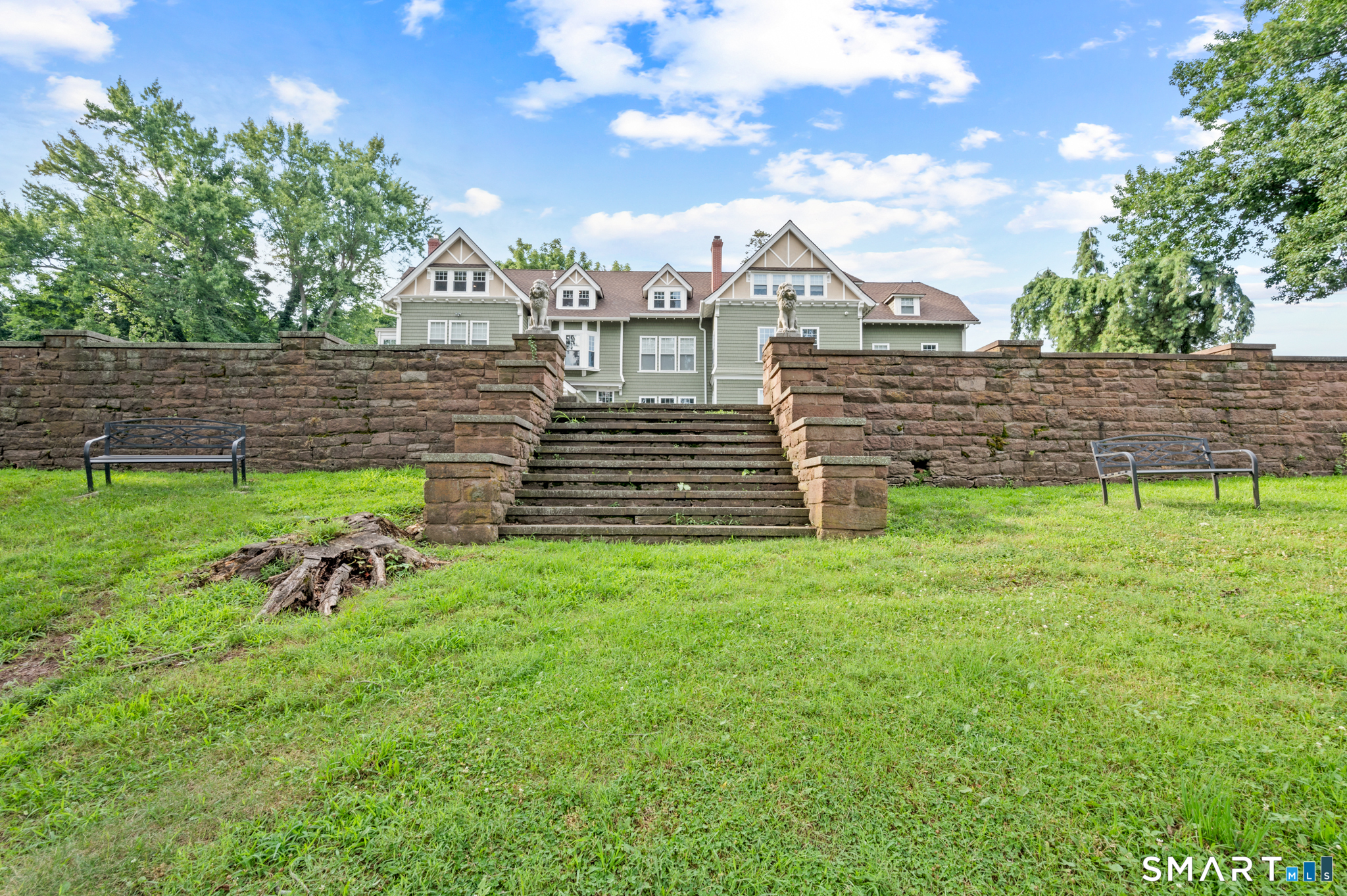 122 Newfield Street Unit: 3A