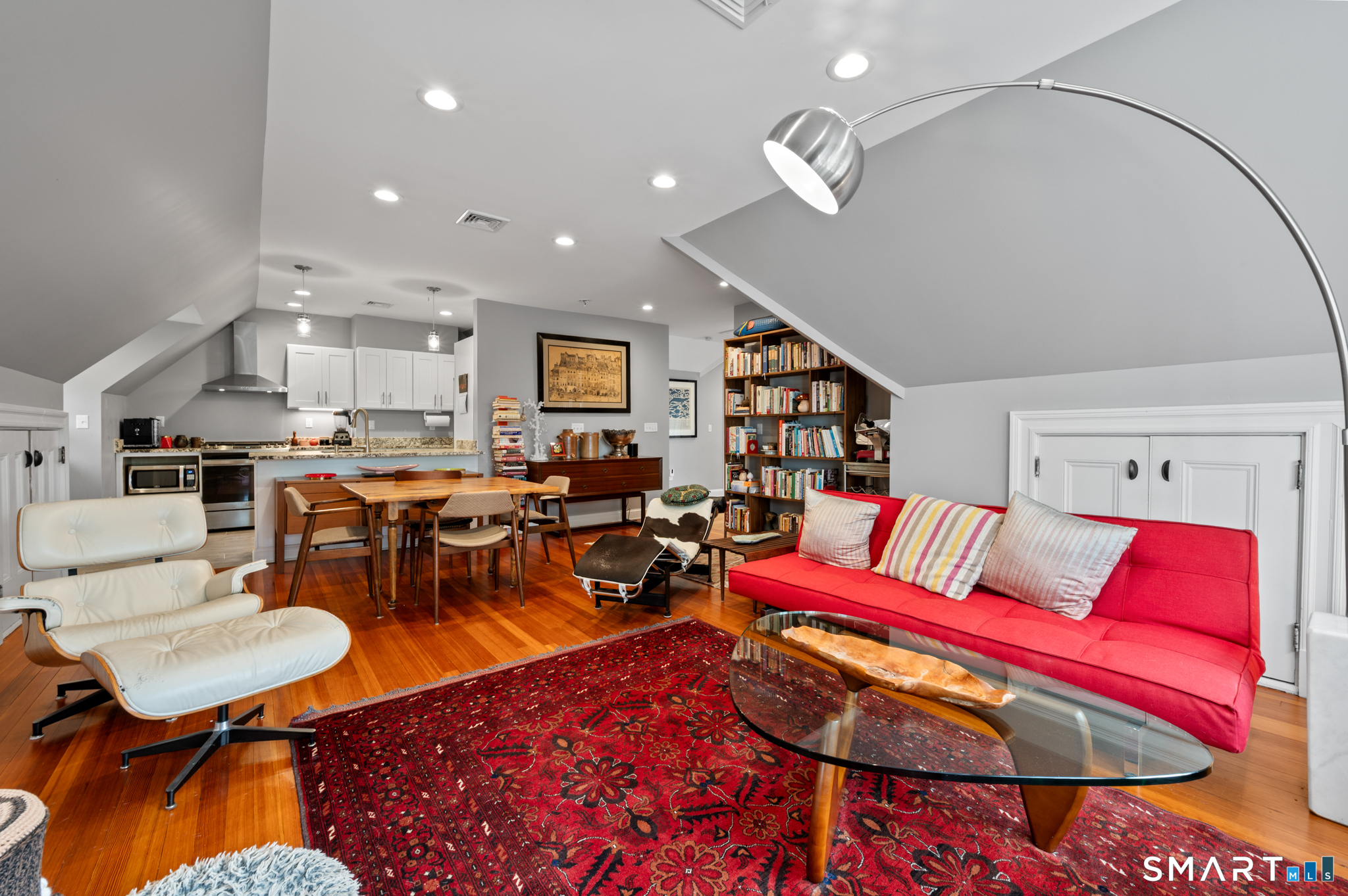 122 Newfield Street Unit: 3A