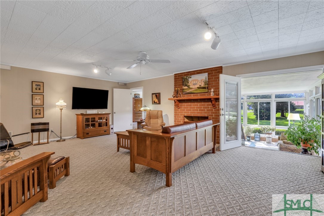 114 Pine Grove Drive