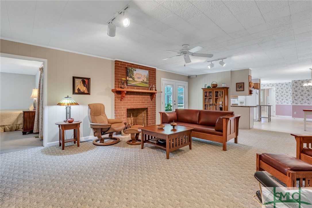 114 Pine Grove Drive
