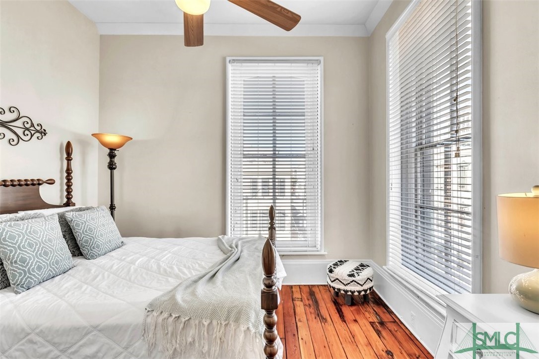 105 Whitaker Street 302