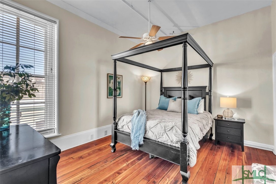 105 Whitaker Street 302