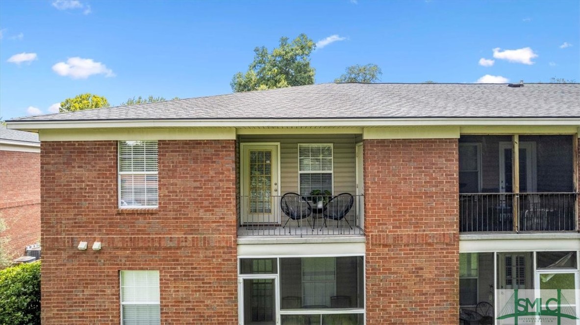 211 Edgewater Road 40