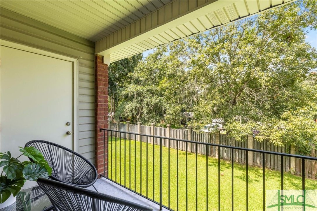 211 Edgewater Road 40