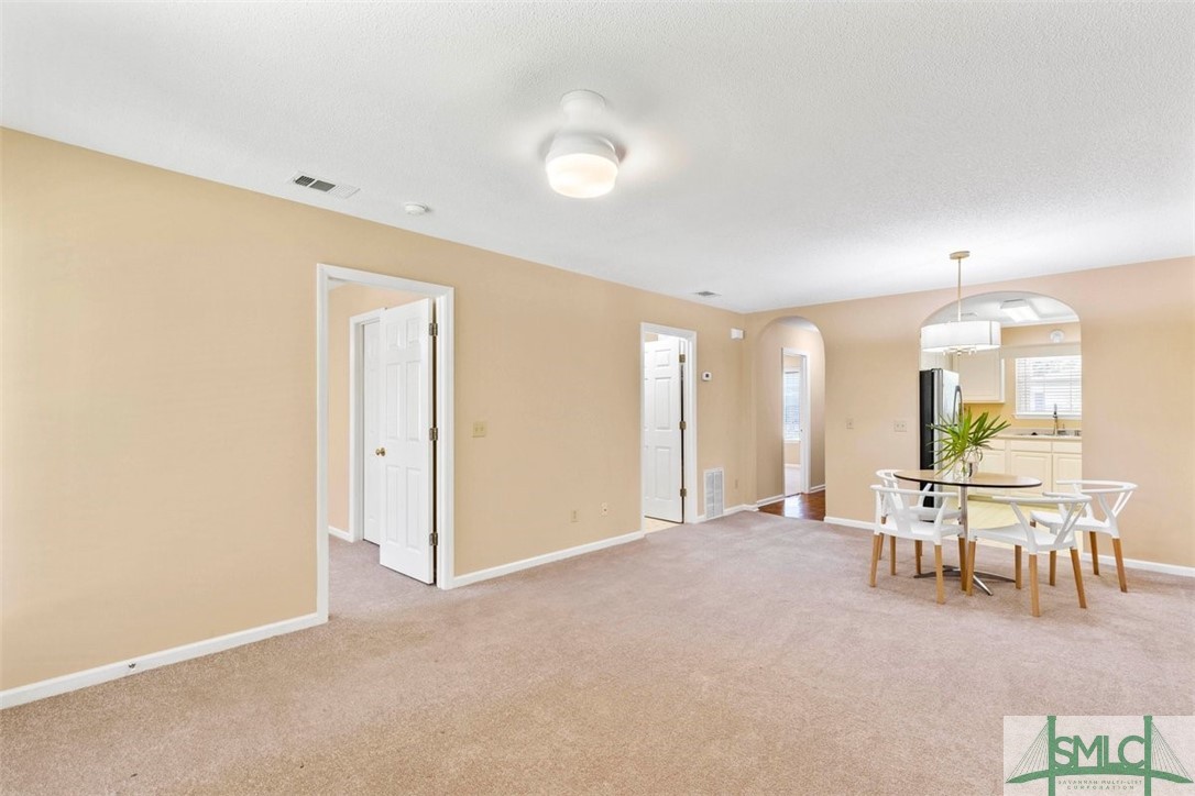 211 Edgewater Road 40