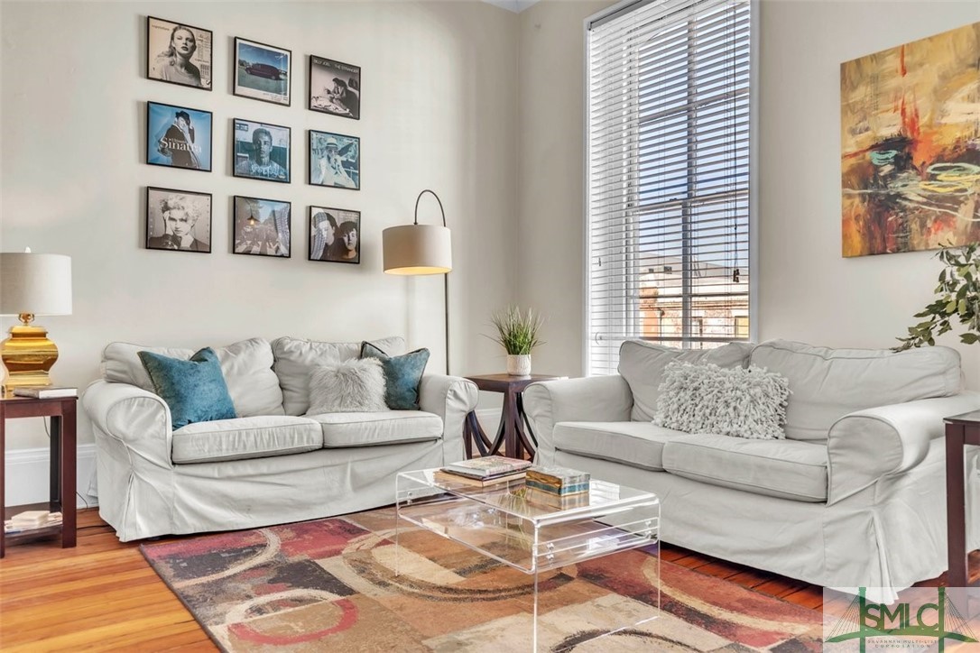 105 Whitaker Street 302