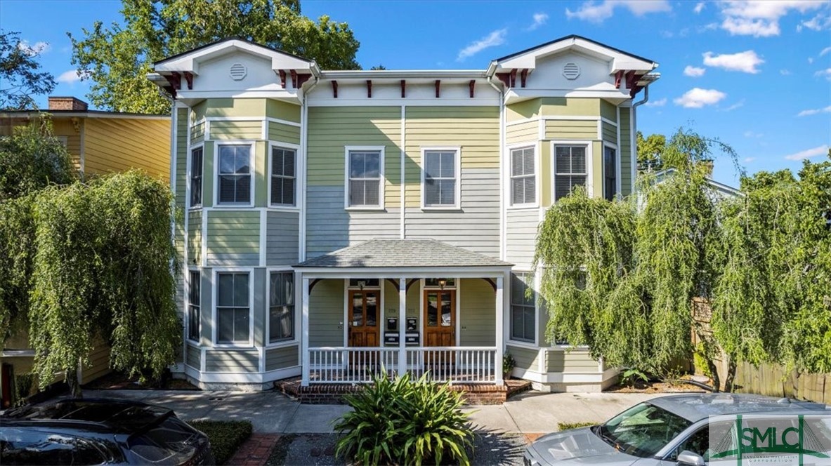 222 E Waldburg Street B