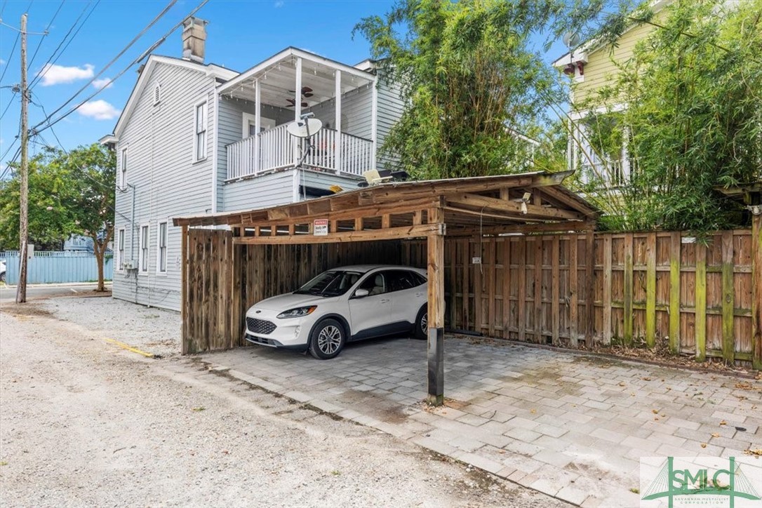 222 E Waldburg Street B