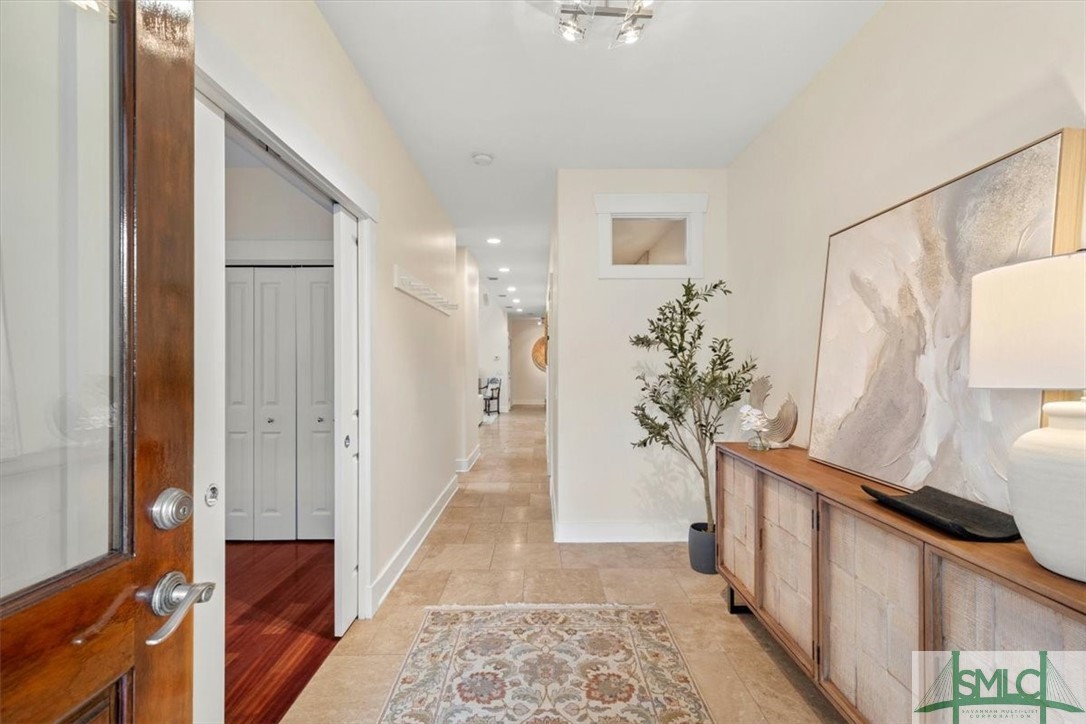 222 E Waldburg Street B