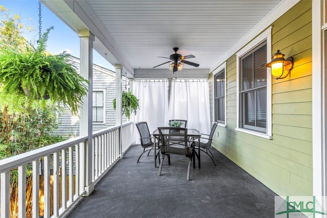 222 E Waldburg Street B