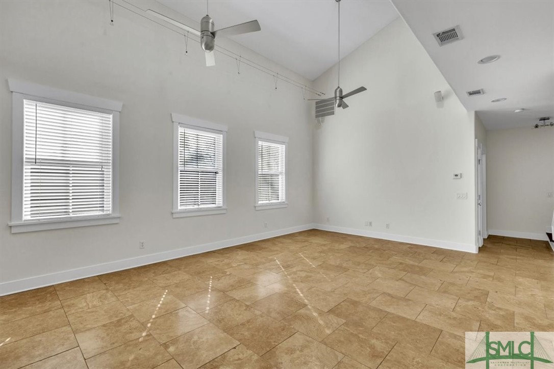 222 E Waldburg Street B