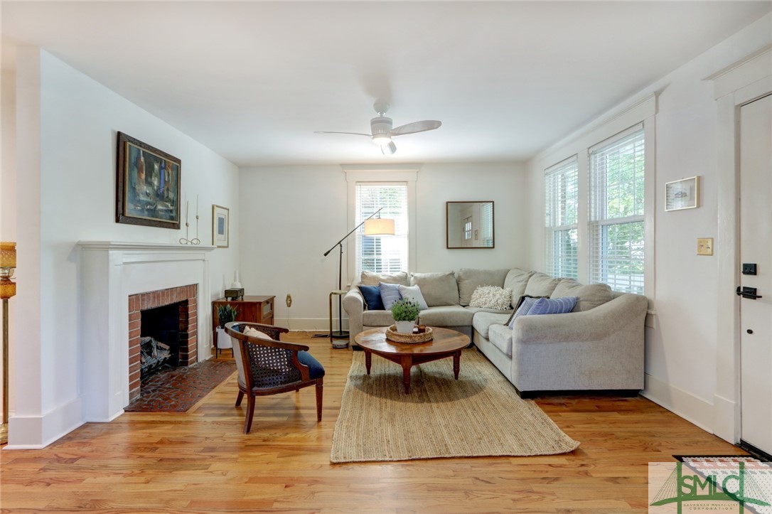 402 E 56th Street