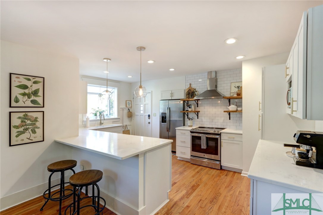 402 E 56th Street
