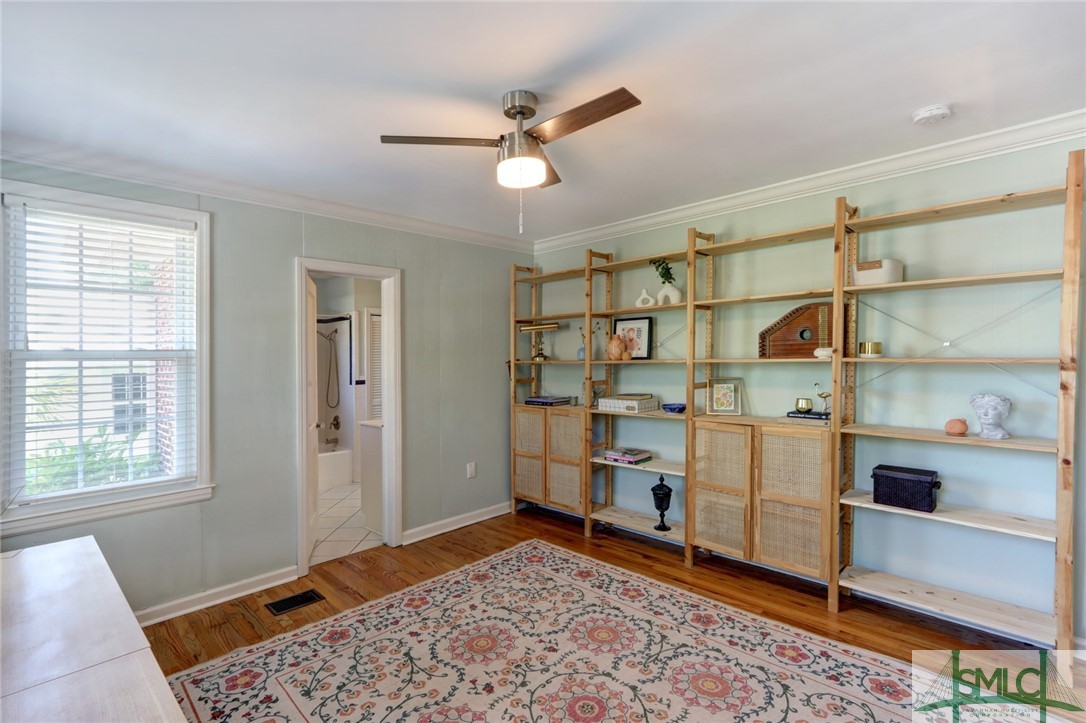 402 E 56th Street