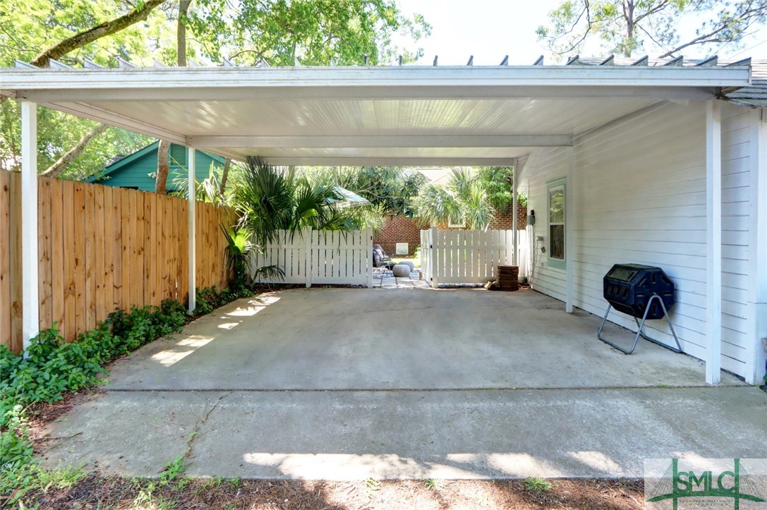 402 E 56th Street