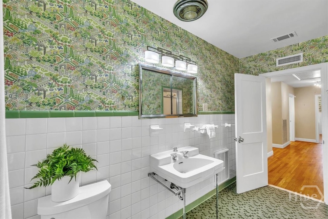 1408 Bacon Park Drive