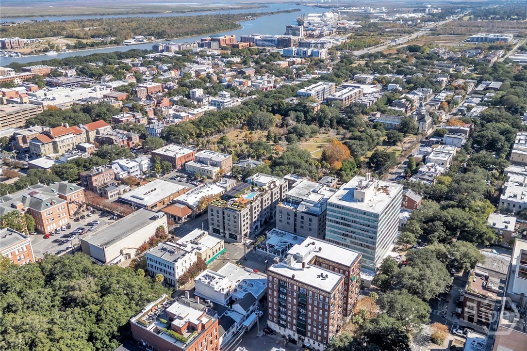 24 E Liberty Street 42