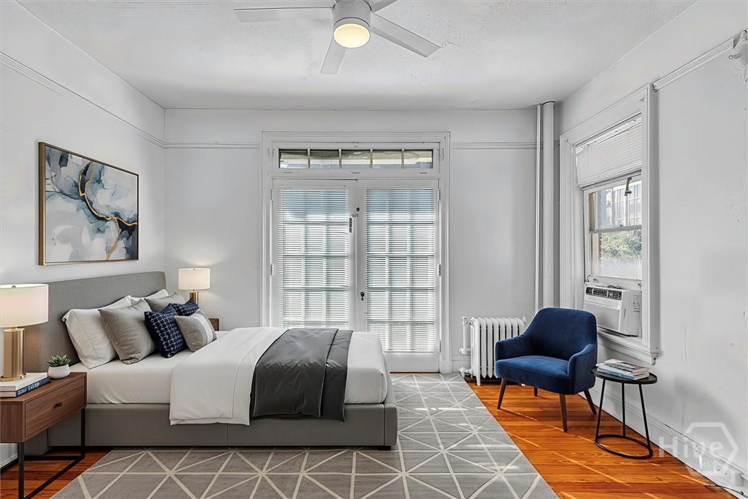 24 E Liberty Street 42