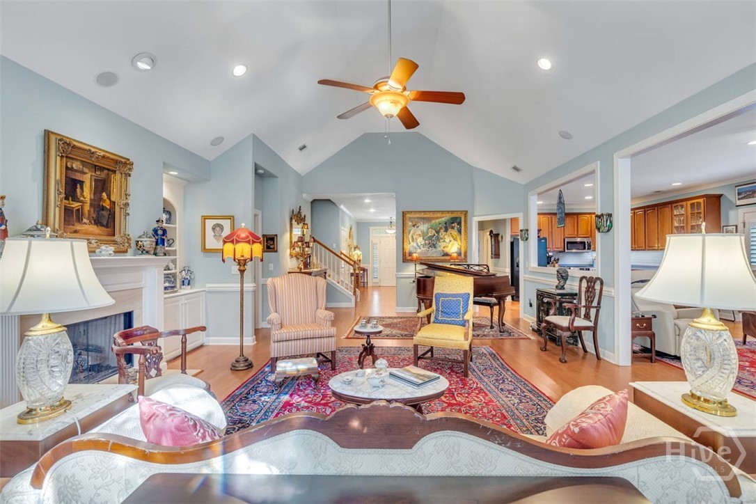 109 Mallory Place