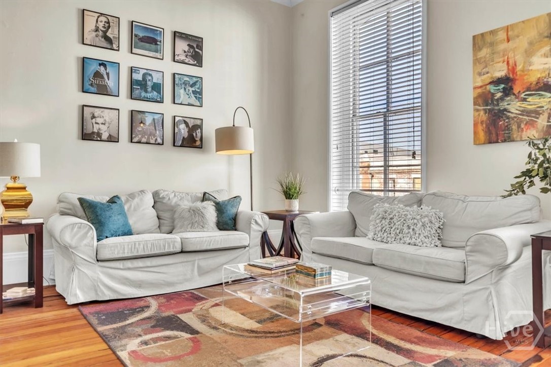 105 Whitaker Street 302