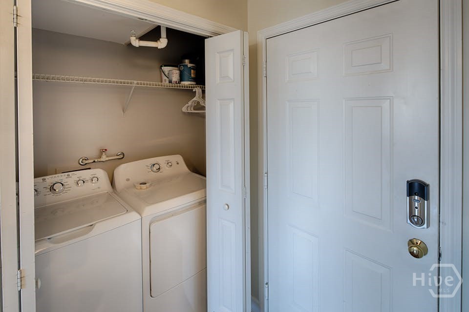 105 Whitaker Street 302