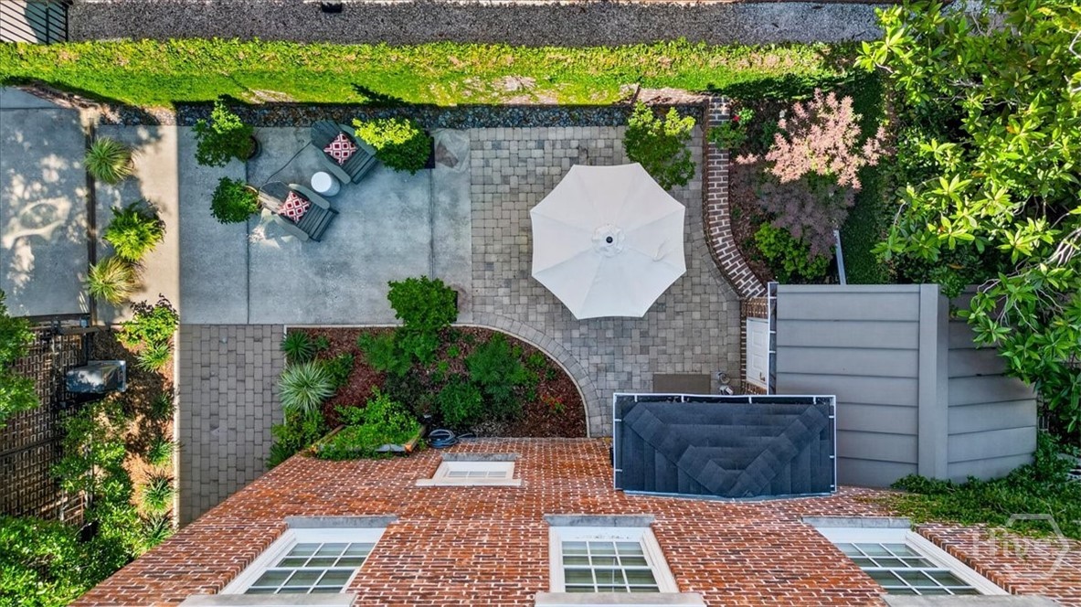 462 Montgomery
