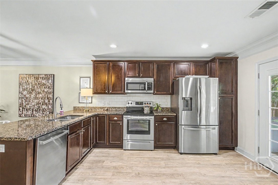 200 Sawgrass Drive