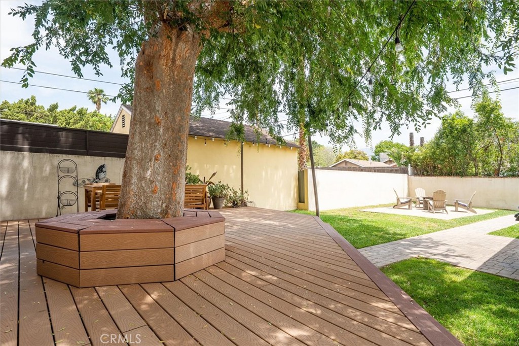 850 N Naomi Street
