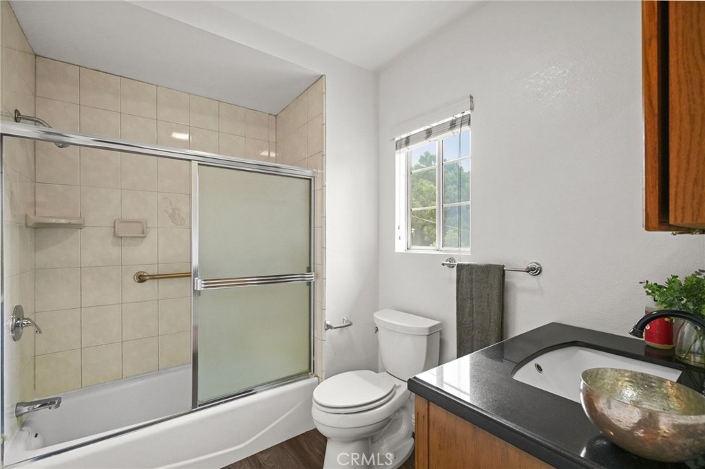 1132 Manzanita