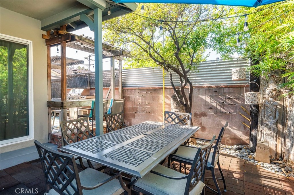 12543 Hartland Street