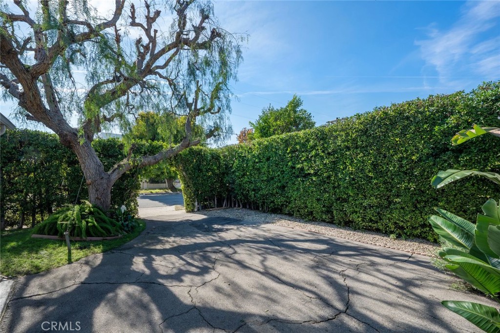 12543 Hartland Street