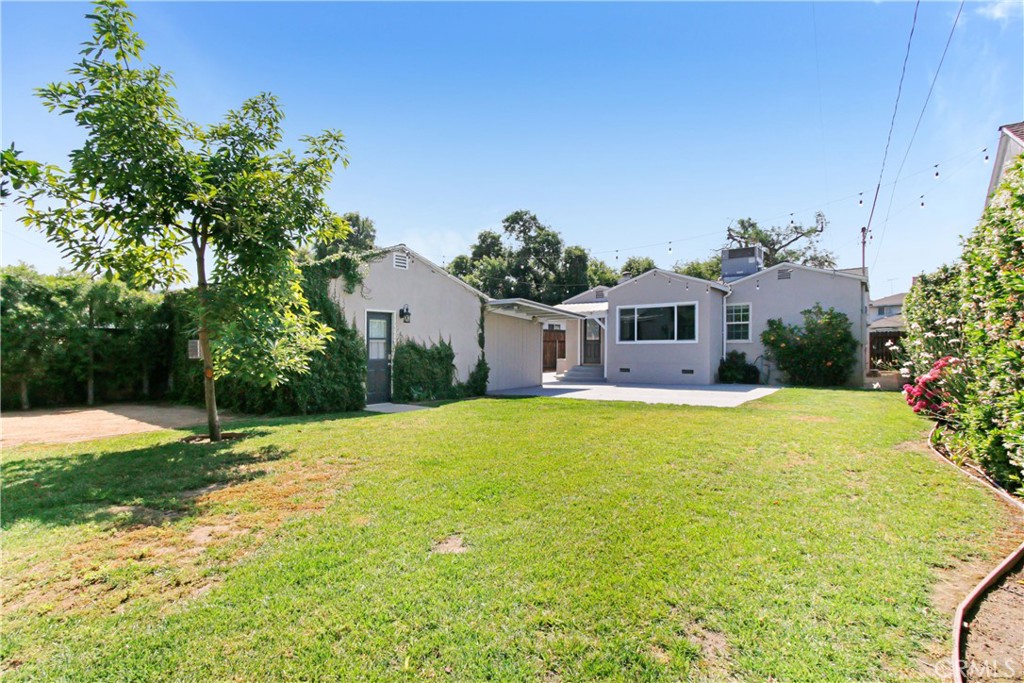 351 W Elm Street